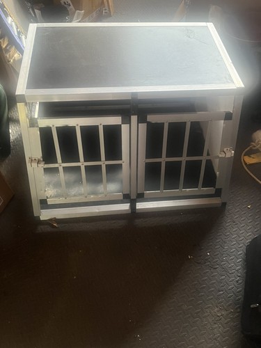 Large aluminium dog crate - large,